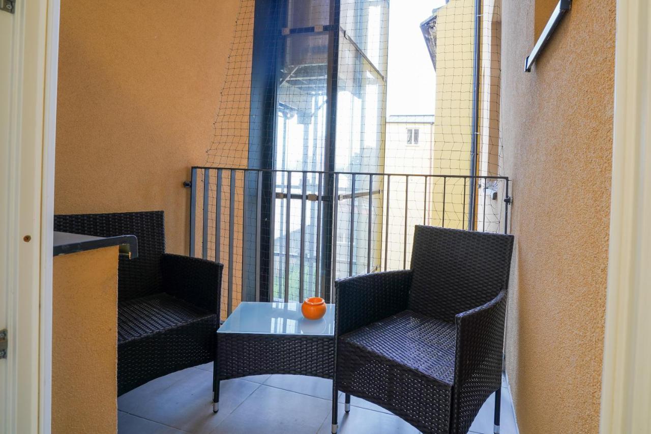Lucy'S Apartments 2 Olomouc Ngoại thất bức ảnh