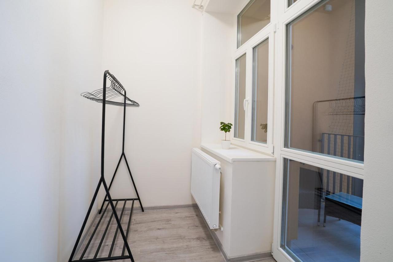 Lucy'S Apartments 2 Olomouc Ngoại thất bức ảnh